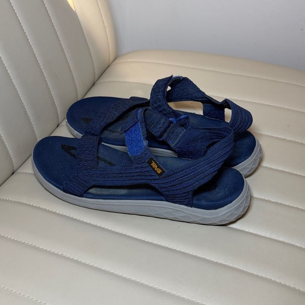 Teva Mens Navy Blue Active Sandals with Hook-and-Loop Straps